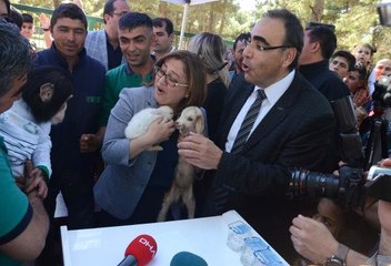 Fatma Şahin, Şempanze Can'ın Darbelerinden Son Anda Kurtuldu