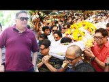 Rishi Kapoor पहुंचे Reema Lagoo जी की अंतिम यात्रा पर | FULL VIDEO