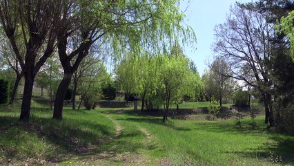 D!CI TV : un camping naturiste ouvre au bord de Serre-Ponçon