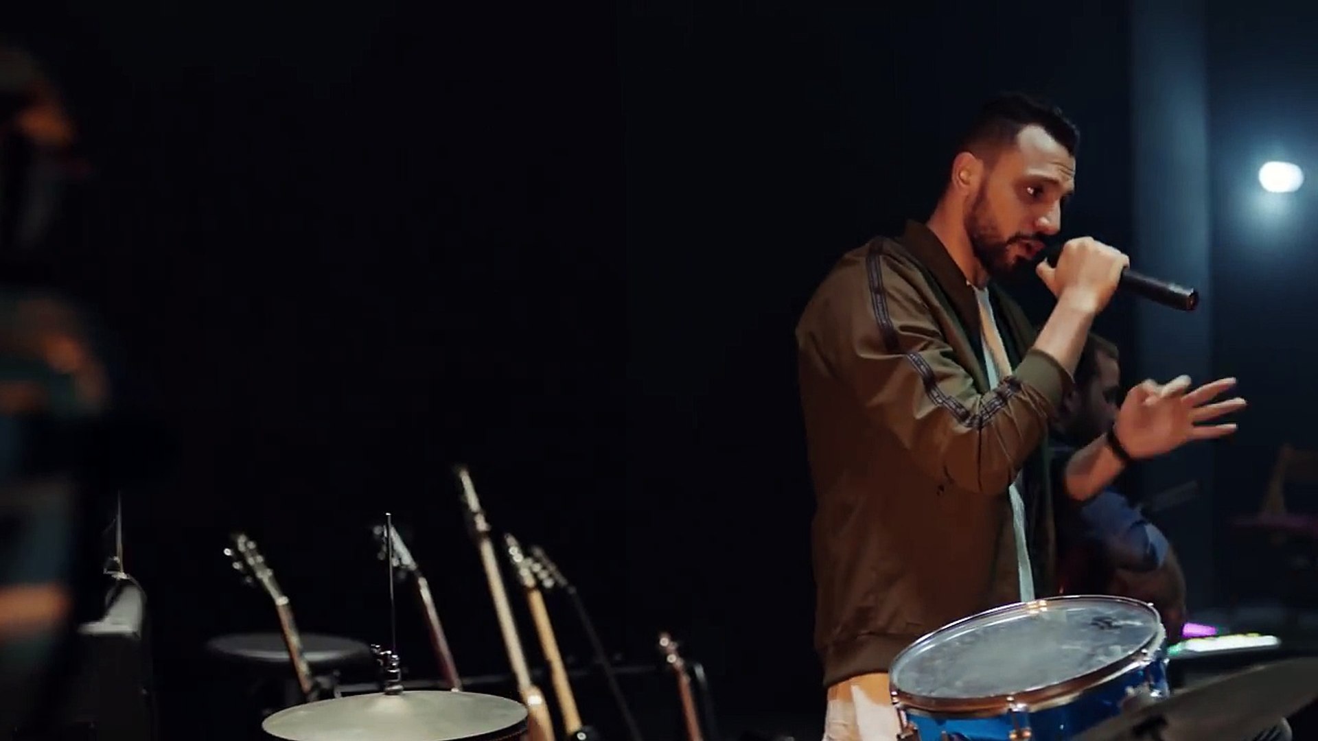 Al So7ab أغنية الصحاب Zap Tharwat Sary Hany Ft Hamza Namira فيديو Dailymotion
