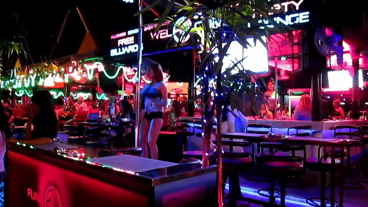 Cute Thai Girls  Pattaya Thailand 2017