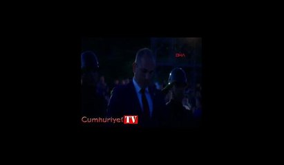 Anzak Koyu'ndan Şafak ayini