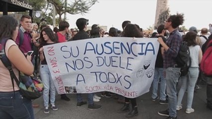 La sociedad cuestiona a la fiscalía en el caso del asesinato de tres estudiantes en México