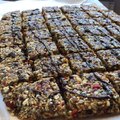 Yummy Snack Bars #nameste #poweredbyplants #bestofvegan #plantbased #thefeedfeedvegan #govegan #womenwhofarm