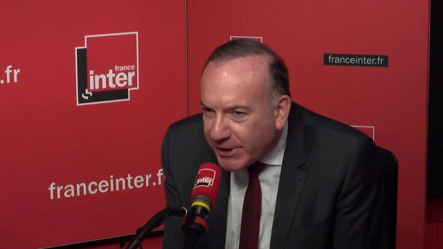 Pierre Gattaz : Il faut faire attention à nos bassins d'emploi et nos quartiers