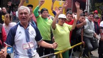 Peruanos no cesan de apoyar a selección de futbol en repechaje