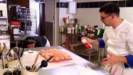 Finale de "Top Chef 2018" : Tara fait tomber le dessert de Camille  !