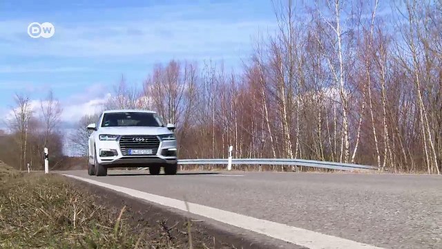 سيارة أودي كيو 7 إي ترون 3 الرياضية