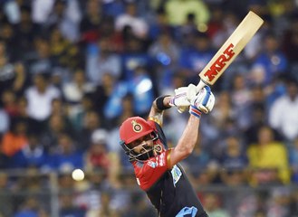 IPL 2018:  "ഞങ്ങള്‍ ബാംഗ്ലൂര്‍ ഫാന്‍സാണ്" | Oneindia Malayalam