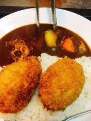 Curry with korokke - Món ngon nhật bản