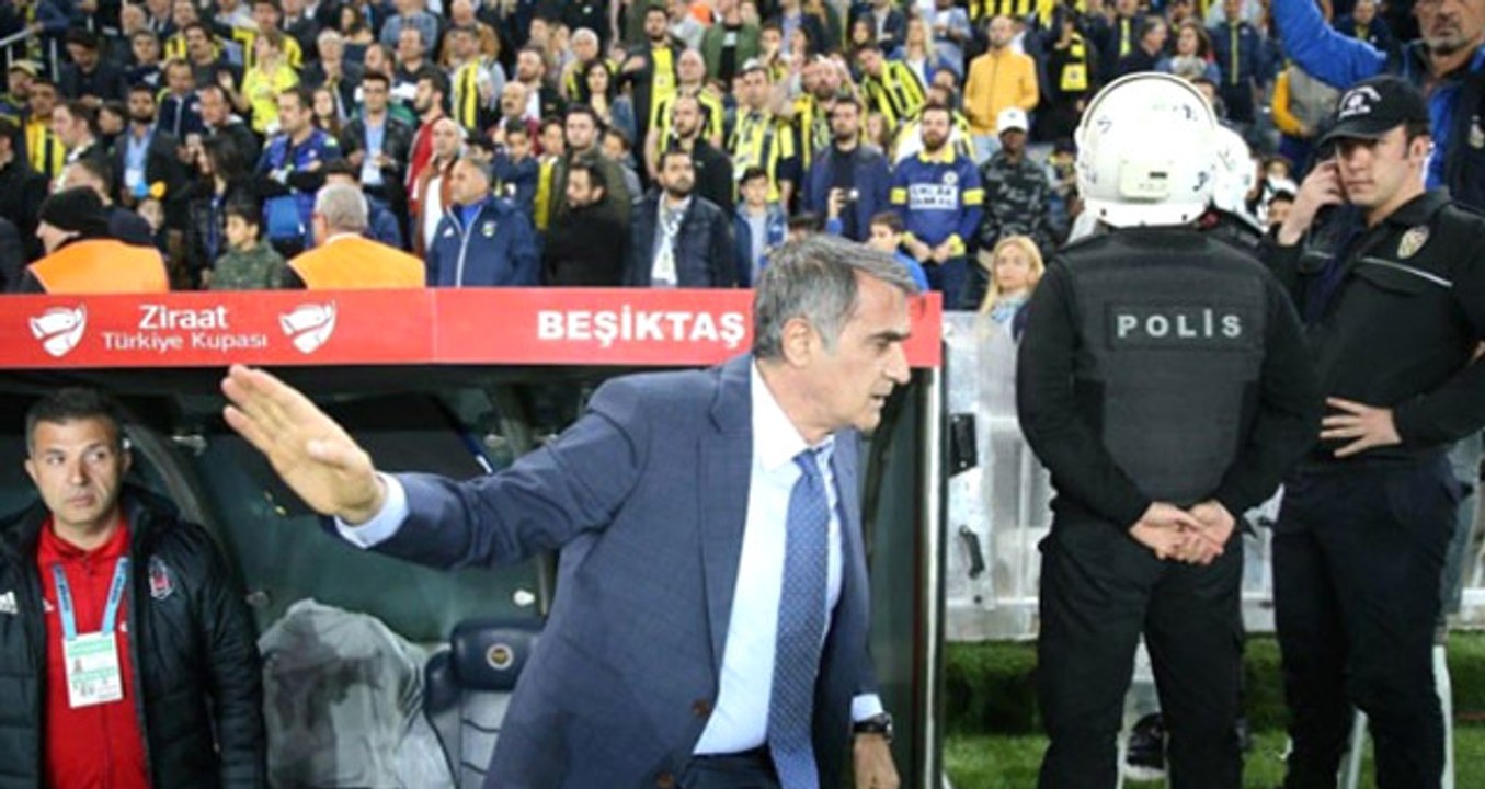 Fenerbahçe - Beşiktaş Arasındaki Olaylı Derbi, 57. Dakikadan İtibaren Seyircisiz Devam Edecek