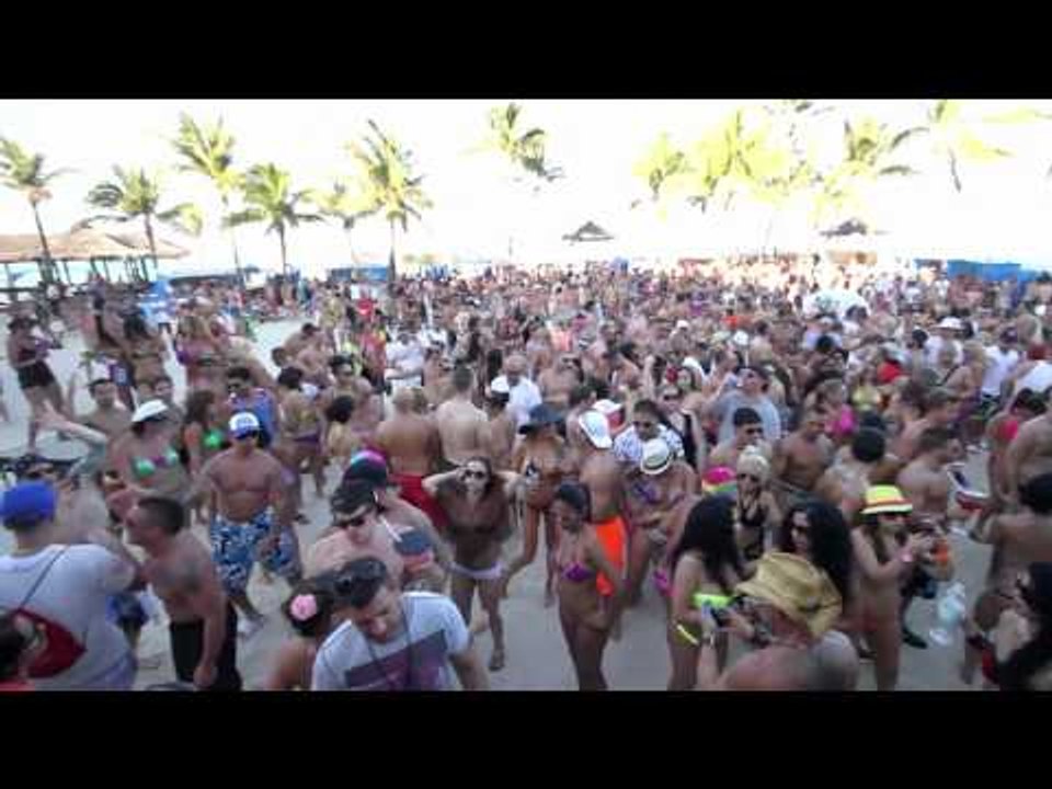 DJ Mag @ Groove Cruise 2012