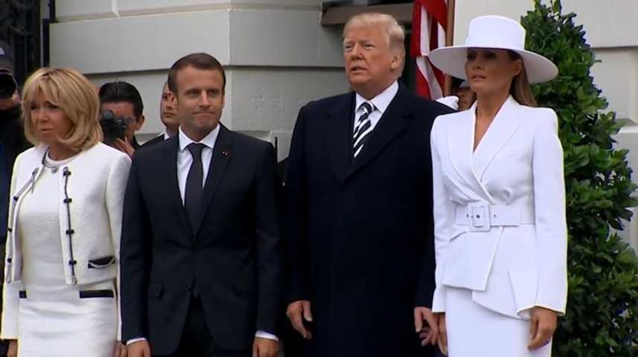 Toutes les fois où Melania n'a pas voulu de la main de Donald Trump