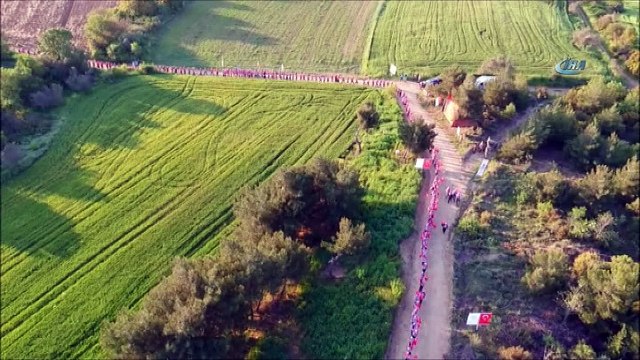 İstanbul Büyükşehir Belediyesi izcileri 57. Alay’a vefa için yürüdü