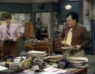 Barney Miller S04E14 Appendicitis