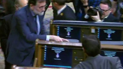 Gobierno y oposición reaccionan a la dimisión de Cifuentes