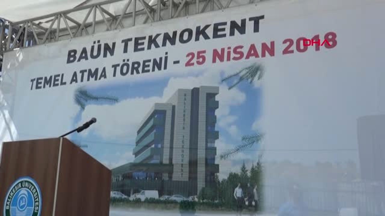 Balıkesir Bakan Özlü Türkiye'nin Tek Açığı Teknoloji