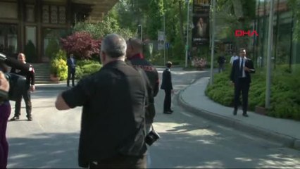 Karamollaoğlu, Gül'ün Ofisinden Ayrıldı 1