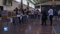 Michelle Bachelet estima que habrá segunda vuelta, al emitir su voto