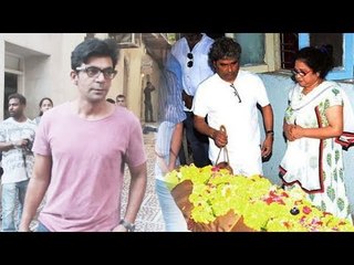 सुनील ग्रोवर पोहचे विशाल भरद्वाज जी की माँ सत्या भरद्वाज जी की प्राथना सभा पर