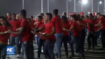 Mil 500 parejas de baile buscan nuevo récord Guinnes en Cuba