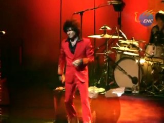 Cantautor Enrique Bumbury termina gira de conciertos en Colombia.mpg