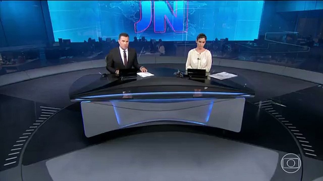 Jornal Nacional 25/04/2018 - Justiça manda soltar 137 presos em ação contra milícias no Rio