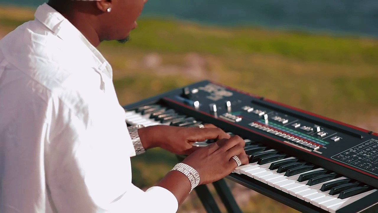 Lava Lava - Tattoo (Piano Version)