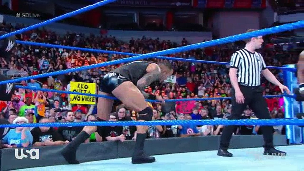 WWE.SmackDown.Live.2018.04.24.480p.x264-mSD[eztv] part 2/2