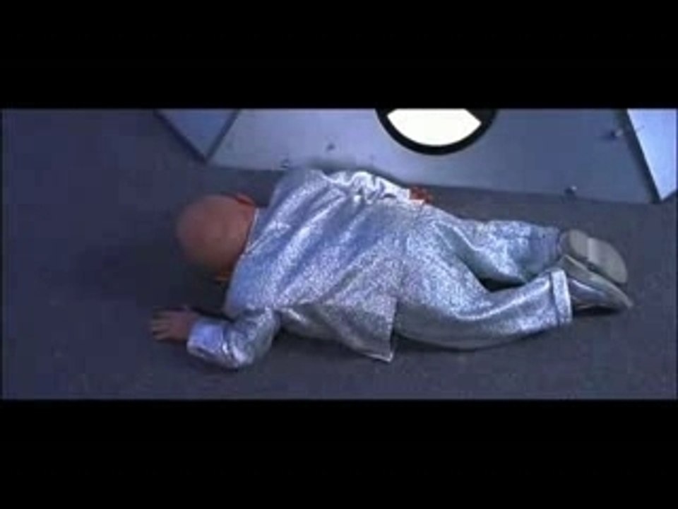 Austin powers vs. mini me
