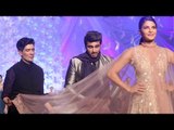 Arjun Kapoor, Kareena Kapoor Walks The RAMP At Lakmé Fashion Week 2016