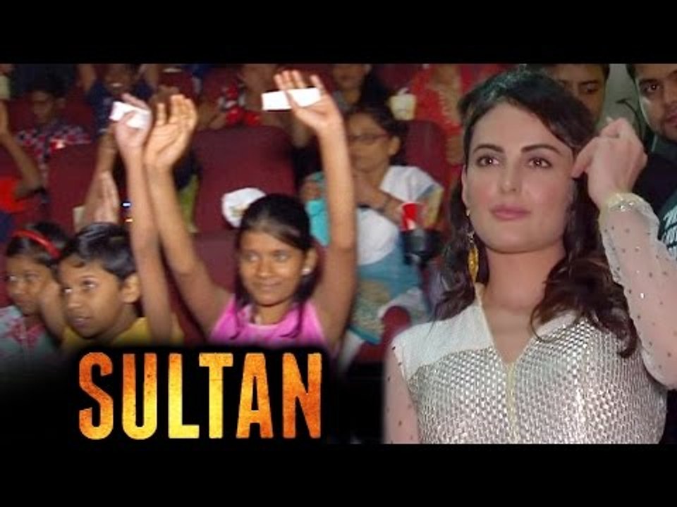 Mandana Karimi WATCHES Salman Khan's Sultan Wit...