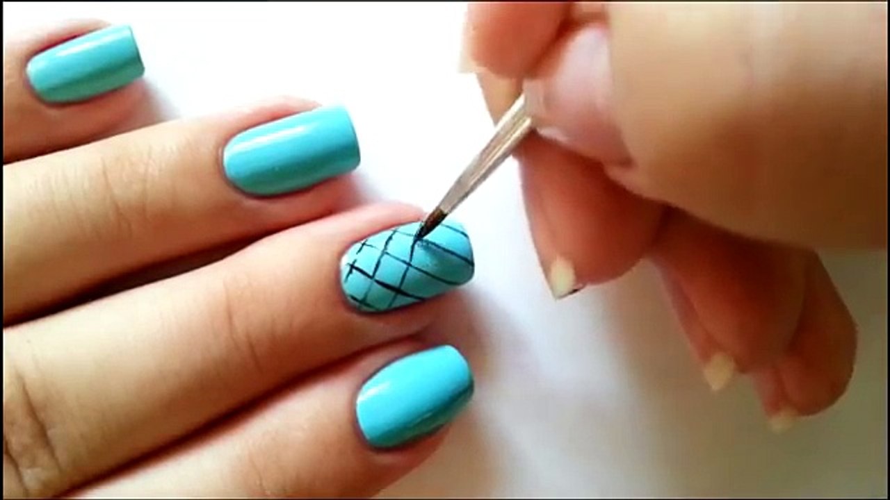 Объемный дизайн при помощи АКВАРЕЛЬНЫХ красок/Акварель в маникюре