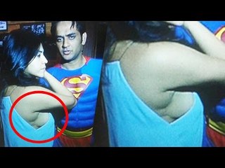 Ekta Kapoor's $EXY B00BS Show | Worst Wardrobe Malfunction | 09th May 2016