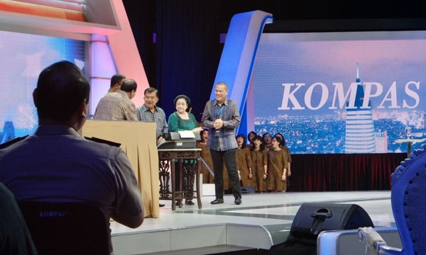 Wapres Jusuf Kalla Resmikan Gedung Menara Kompas