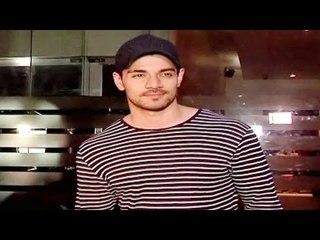 Sooraj Pancholi Spotted At Royal China Restaurant