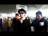 Tiger Shroff CAUGHT At Mumbai Airport | A Flying Jatt Promotion