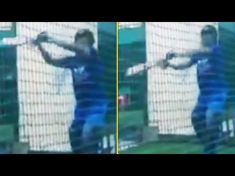 Sushant Singh Practicing Famous HELICOPTER SHOT For MS Dhoni's Biopic