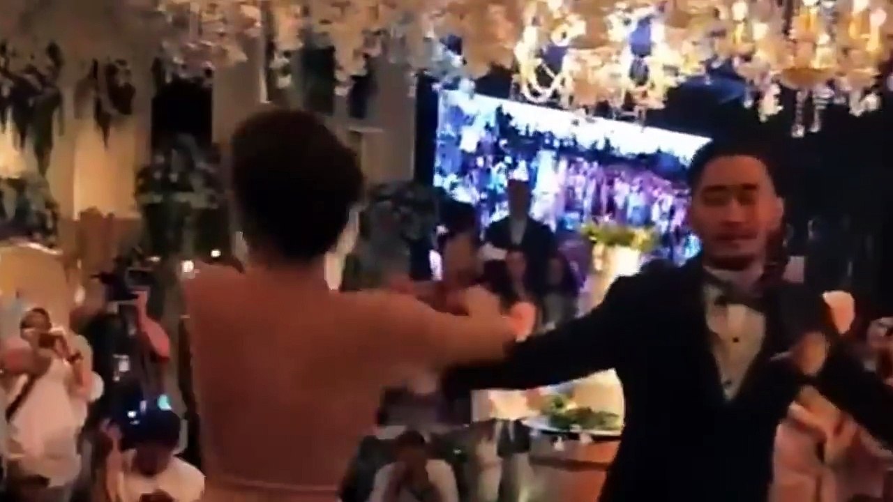Bikin Meleleh billy syahputra!! Dansa dan kiss Mesra Syahnaz sadiqah dan Jeje Govinda di pernikahaan
