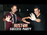 Akshay Kumar POSES With Will Smith At Rustom Success Party