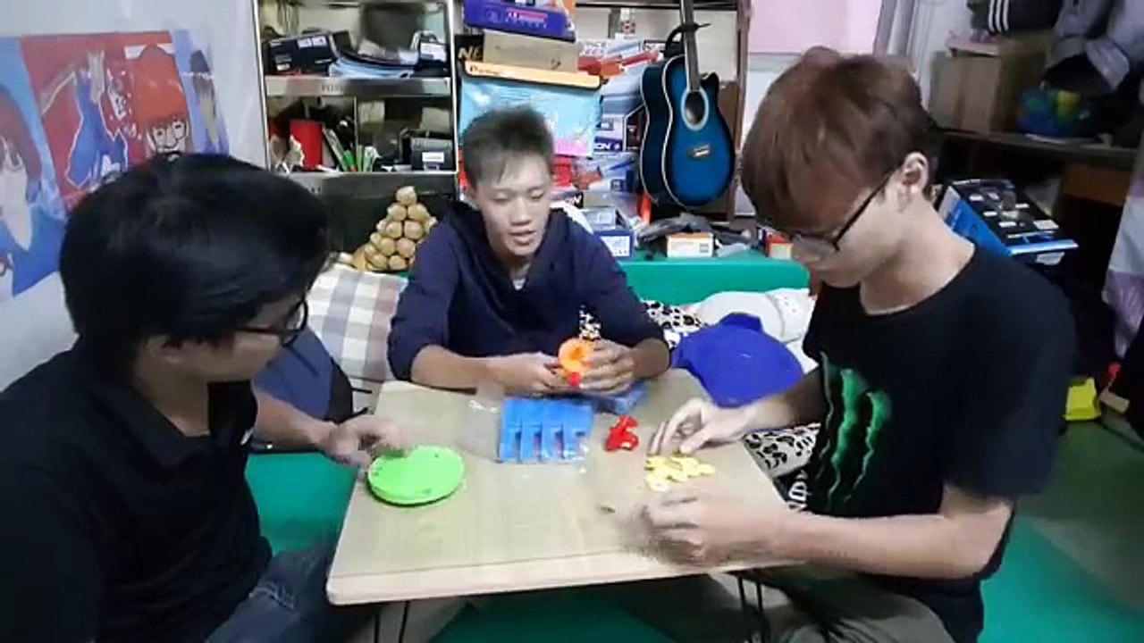 Looping Plane 工作室的小鳥大戰！