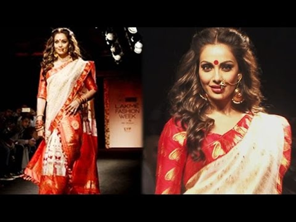 Bipasha Basu SIZZLES The Ramp At Lakme Fashion Week 2016