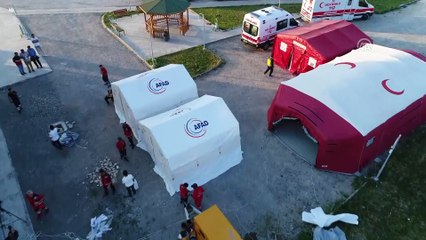 'Gönüllüler ordusu' UMKE depremzedelerin hizmetinde - ADIYAMAN