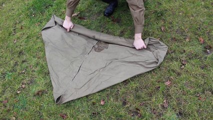 TUTO - Comment replier une plash palatka (demi toile de tente soviétique)