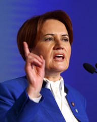 Akşener: Gül'ün Adaylığından Mutluluk Duyarım Ama Adaylığımı Geriye Almam Mümkün Değil