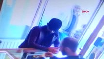 Şanlıurfa-2 İlde 7 Kuyumcu Dükkanından Altın Çalan Hırsız Yakalandı