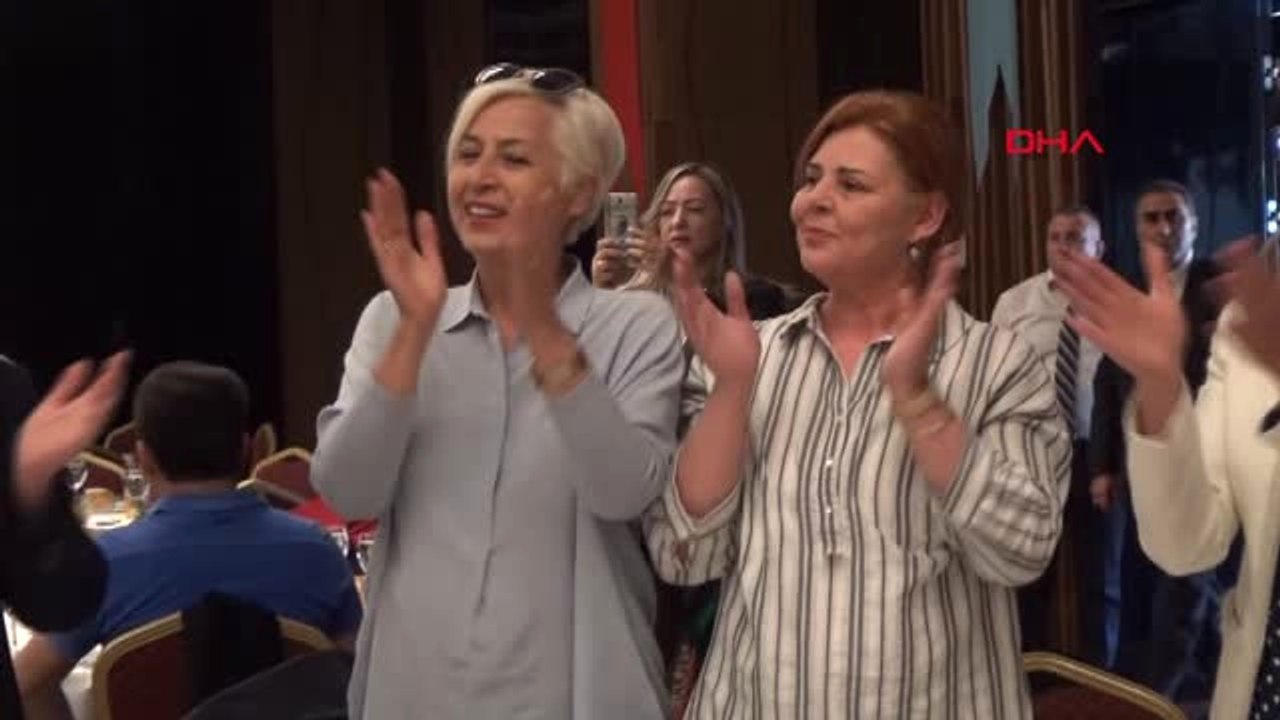 Akşener Sayın Gül Aday Olduğu Takdirde Adaylığımı Geriye Almam Mümkün Değil