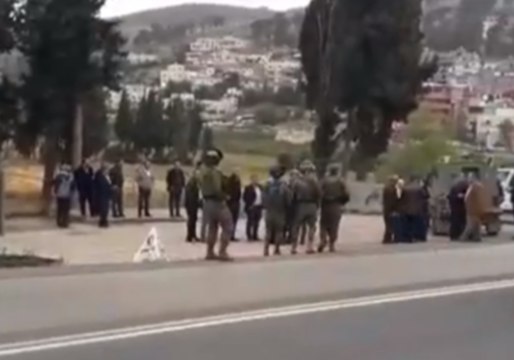 Israeli Forces Block Entrance to West Bank University