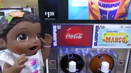BABY ALIVE gets a SLURPEE! The Lilly and Mommy Show! SURPRISE! FUNNY SKIT!