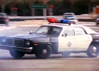 L Agence tous risques S1E14 FRENCH - Part 01